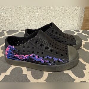 Native Jefferson Slip On Shoes Black Sneakers Water Shoes Comfort Kids Size C7